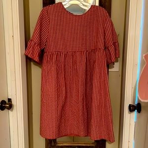 Sweet summer dress! Cool cotton blend.